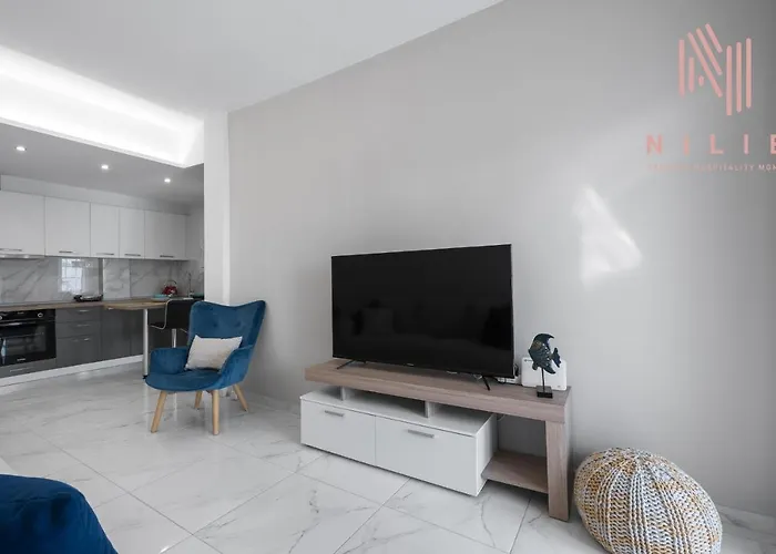 Penthouse Level 7, Nilie Hospitality Mgmt