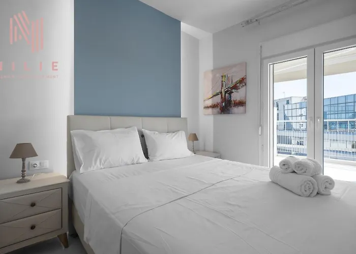 Penthouse Level 7, Nilie Hospitality Mgmt